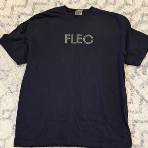 FLEO women’s black t-shirt